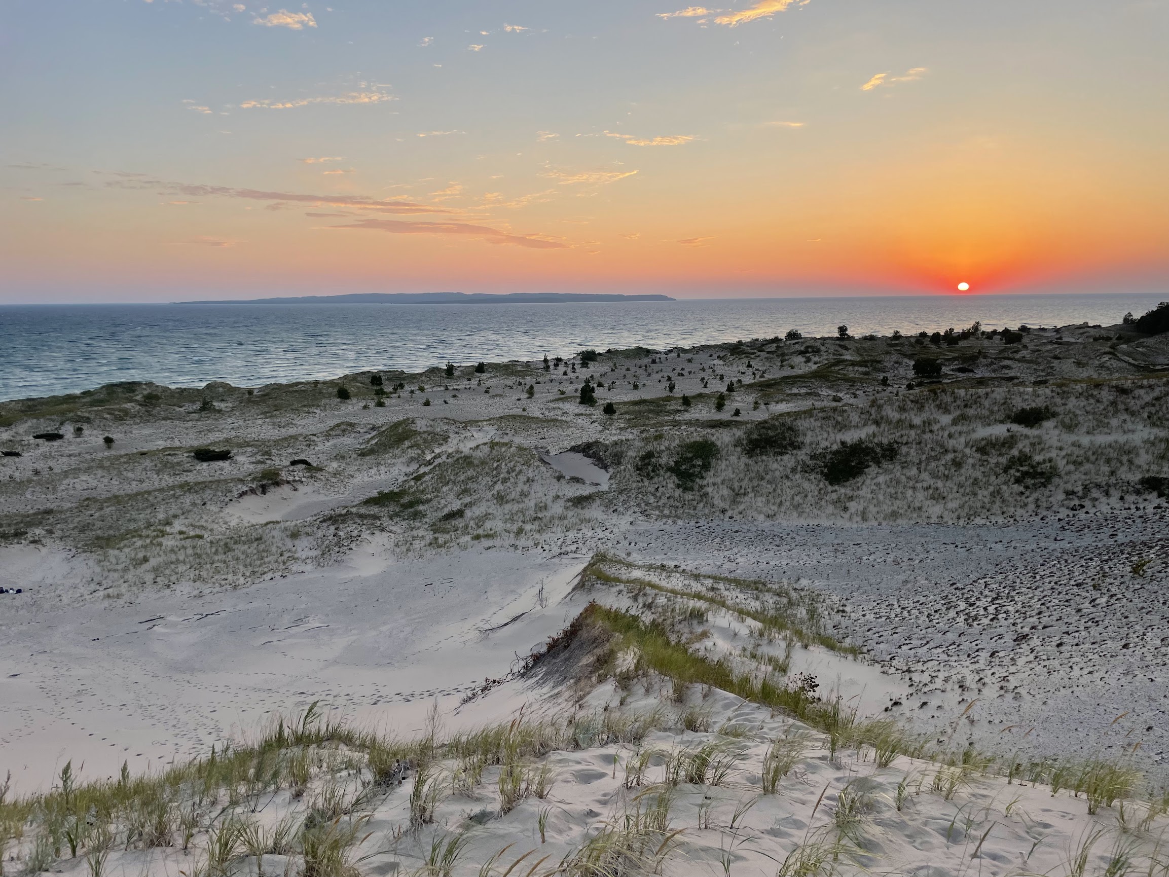 A picture from an Outing Club trip to Indiana Dunes.